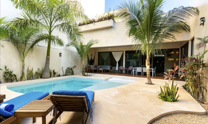 Jimenez House | Relaxing Retreat at Casanova with Private Pool & Patio