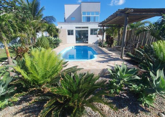 Sao Vicente de Paula House | Relax at Casarão by the Lagoon with Oceanfront Views