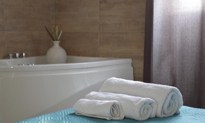 Crispiano Apartment | Relax and Unwind at Casarù with Oceanfront Views