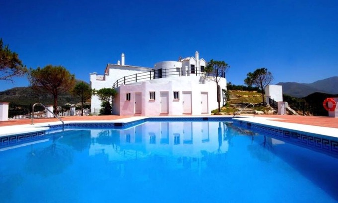 Casares Bed & Breakfast | Relaxing Retreat at Casares Village Bed & Breakfast