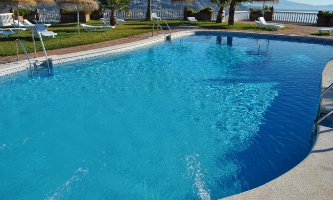 Velilla-Taramay Resort | Oceanfront Retreat: Casas Adosadas Lambda with Pool & Pets