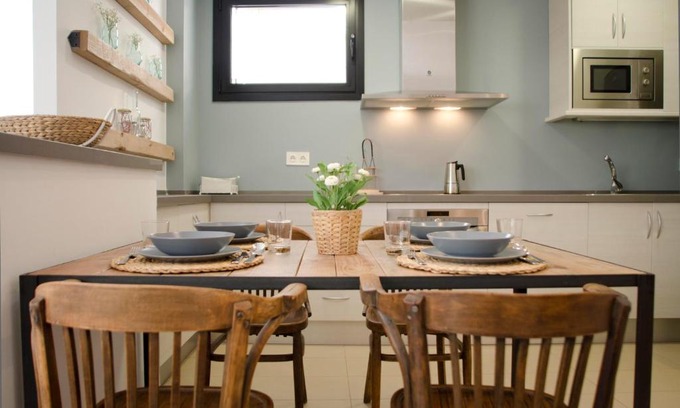 la Vila de Gracia Apartment | Explore Casas Apartamentos Gracia: 4-Star Family Retreat