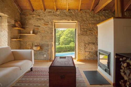 Sao Joao do Monte Apartment | Family-Friendly Getaway at Casas d'Oliva with Ocean Views