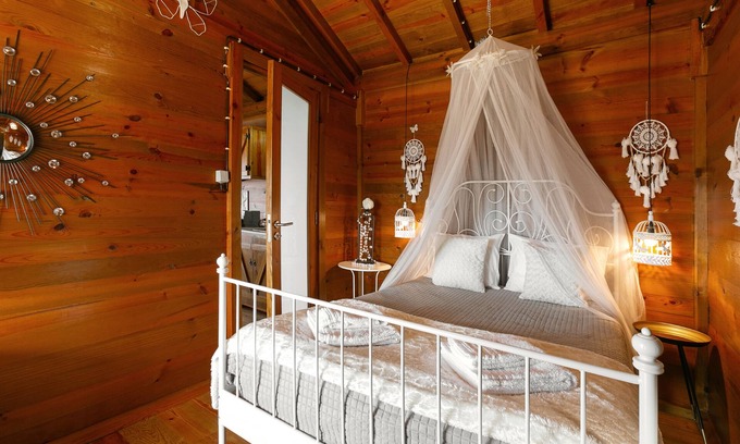 Porto de Mos Villa | Relax at Casas da Gralha - Borboleta with Spa & Hot Tub
