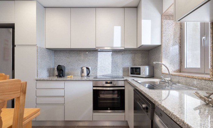 Paredes Apartment | Discover Casas da Petisqueira 61 in Paredes-Oporto