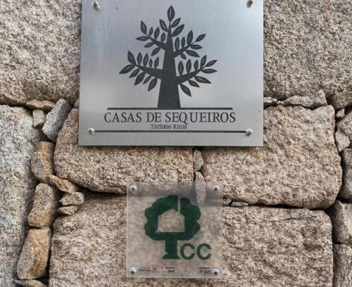 Sequeiros House | Explore Relaxation at Casas de Sequeiros - 4 Star Escape