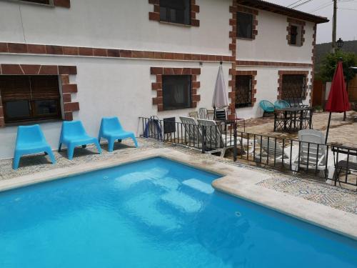 Ablanque House | Discover La Casa Blanca del Alto Tajo: Family-Friendly Oasis
