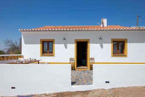 Espirito Santo House | Discover Relaxation at Casas do Monte I with Pool Access