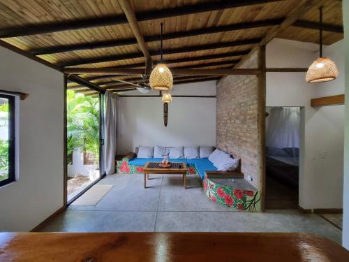 Palomino House | Discover La Floristería: Pet-Friendly Retreat with Pool