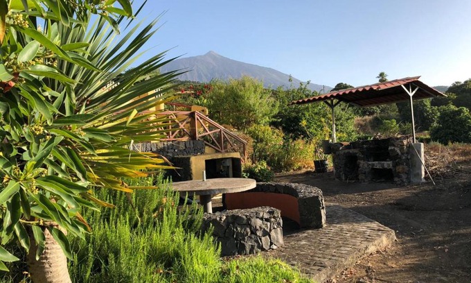 Icod el Alto House | Cozy Casas Los Abuelos De Calderon: Family-Friendly Retreat