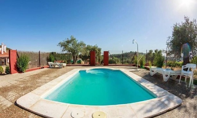 Santa Ana la Real Cottage | Guest Rated Casas Rurales Los Montes with Pool & Kitchen