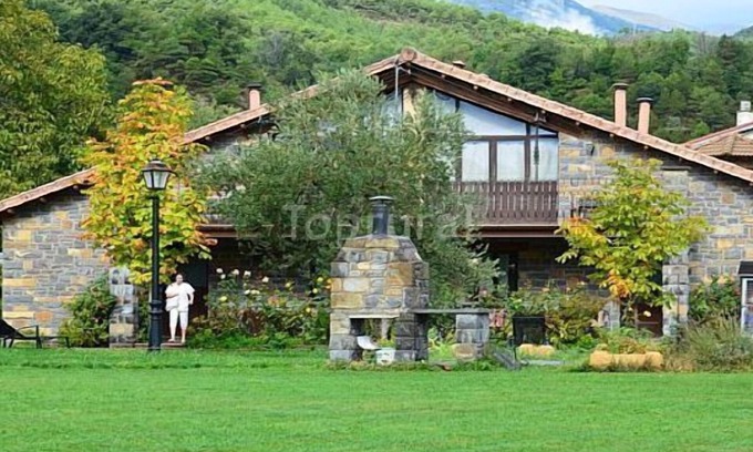 Puertolas Cottage | Relaxing Stay at Casas Rurales La Ribera for 4 Guests