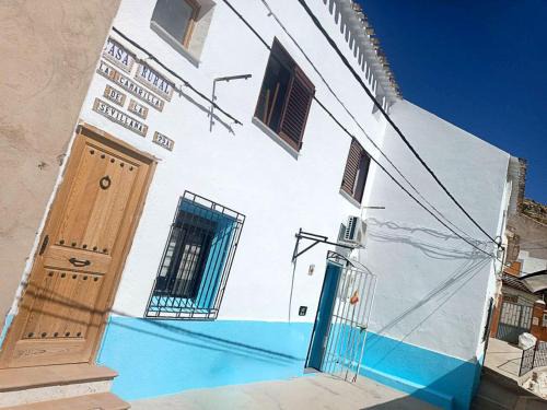 Alcala del Jucar Apartment | Pet-Friendly Retreat at Casa Rural La Cocinilla del Pato
