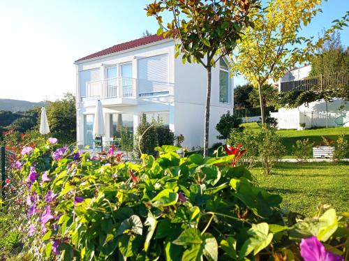 Santiago de Compostela Apartment | Casas turísticas Lar Jardín - Parking privado