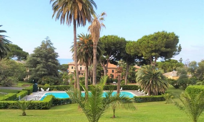 Nervi Apartment | CasaViva - Inviting Bilo with Pool in Genova Nervi