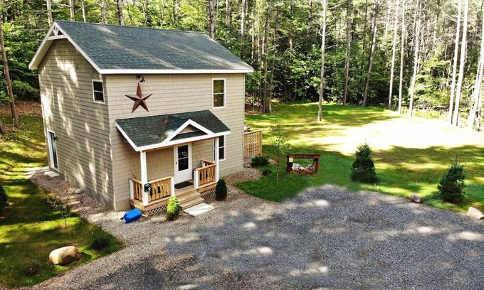 Wilmington House | Guest Rated 10/10: Cascade Mountain Chalet with Ocean View