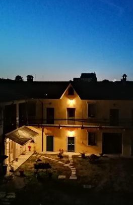 Samarate Bed & Breakfast | Family-Friendly Retreat at Cascina Anita with High Ratings