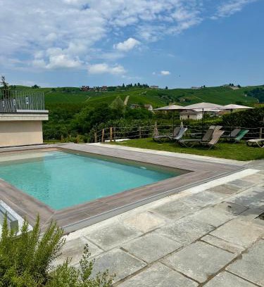 Alba House | Experience Cascina BELLONUOVO: 4-Star Comfort & Ocean Views