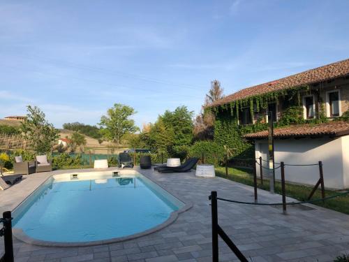 Agliano Terme House | Pet-Friendly Cascina Dani with Oceanfront Pool Views