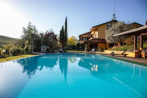 Rosignano Monferrato House | Unwind at Villa intera San Marco - 4-Star Wine Resort