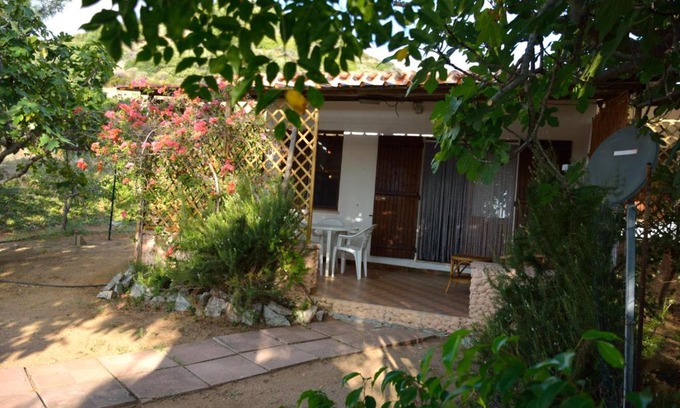 Tertenia House | Pet-Friendly Casa Vigna with Oceanfront Views & Breakfast