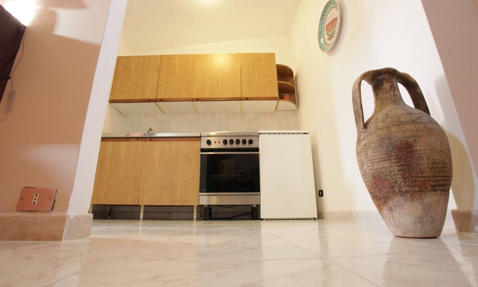 Ragusa Bed & Breakfast | Discover Case Francesco: Family-Friendly Oasis with Spa & Dining