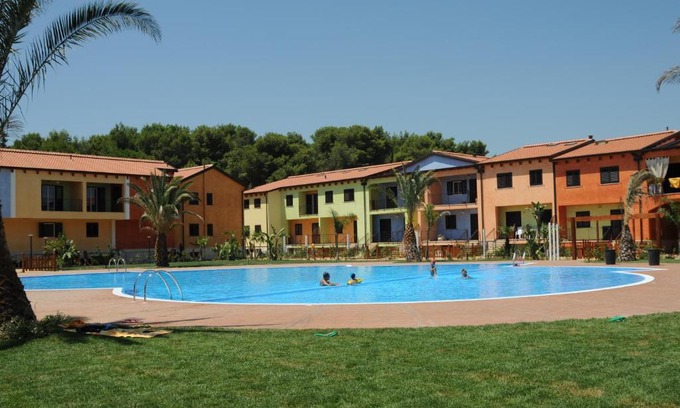 Lido Apartment | Pet-Friendly Retreat at Case Vacanza Villaggio Riva Azzurra
