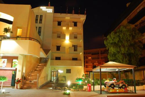 Bagheria Apartment | Discover Case Vacanze Anni 20: Pet-Friendly & Accessible