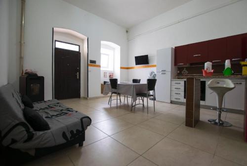 Racale House | Cozy Case Vacanze Racale: Pet-Friendly & Family-Oriented