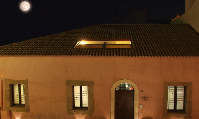 Augusta Apartment | Cozy CasEpicarmo Guest House with Family-Friendly Amenities