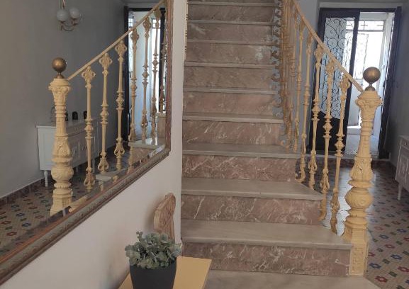 Cehegin House | Discover Caserón Centenario: Top-Rated Pet-Friendly Retreat