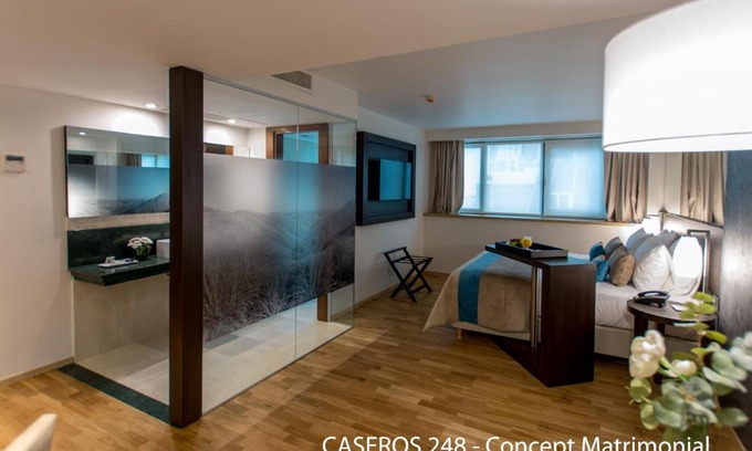 Cordoba Hotel | Discover Caseros 248 Hotel: Family-Friendly with Hot Tub