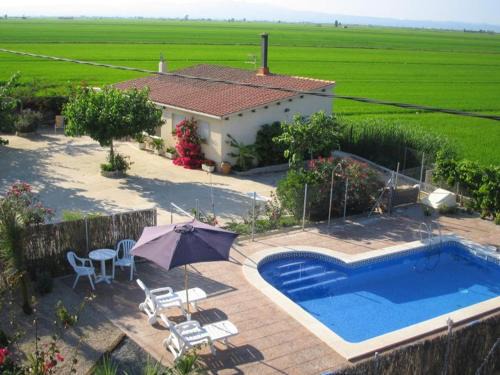 Deltebre House | Oceanfront Escape at Caseta del Chato - Rated 9.8/10