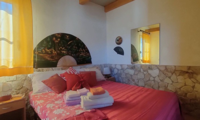 Castellammare del Golfo House | Discover Casetta Ventaglio: Pet-Friendly Retreat with Spa
