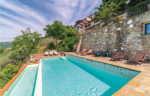 Loro Ciuffenna Apartment | Pet Friendly Retreat at Casetta 2 with Pool Access