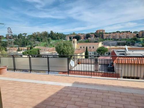 Suburbio VII Portuense Apartment | Cozy Casetta al Trullo with Terrace for Family Enjoyment