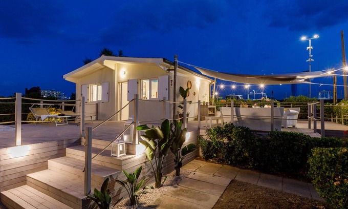 Misano Adriatico House | Discover Casetta del Pescatore 4: Family-Friendly Getaway