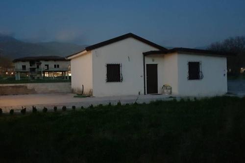 Sala Consilina House | Enchanting Casetta Mamma Peppina with Spa & Breakfast