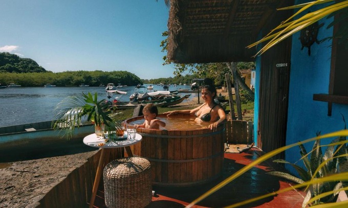 Caraiva House | Idyllic Casinha Azul Caraíva - Riverside Retreat for Families