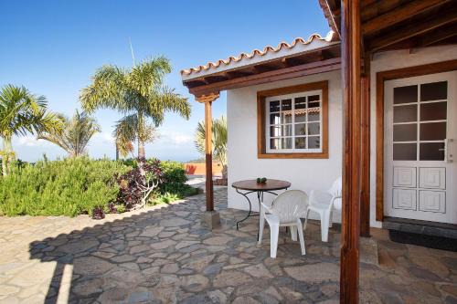 Tijarafe House | Family-Friendly Escape at Casita Ariadna with Easy Access
