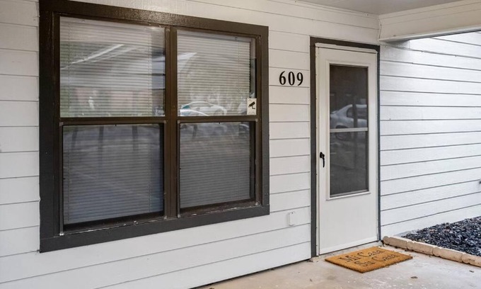 Tyler House | Cozy Casita Baxter: Pet & Child Friendly Retreat