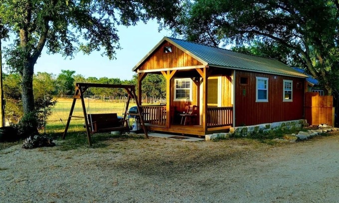 Ingram House | Relaxing Casita Blu 6 with Private River Access, Pet Friendly