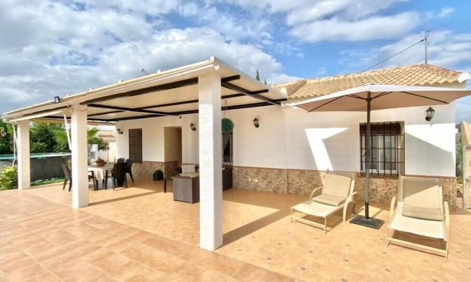 Alhaurin de la Torre House | Relax at Casita de La Alquería: Pool, Spa & Pet Friendly