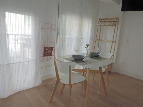 Lagunillas Apartment | Oceanfront Retreat at Casita de Frailes: Family Friendly