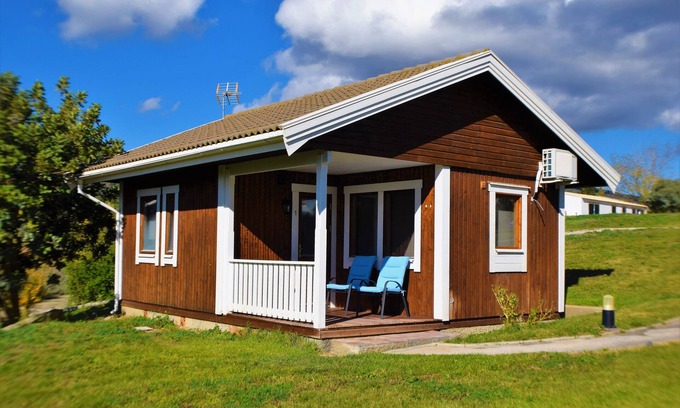 Ronda Cabin | Cozy Casita de Madera with Pool and Scenic Views