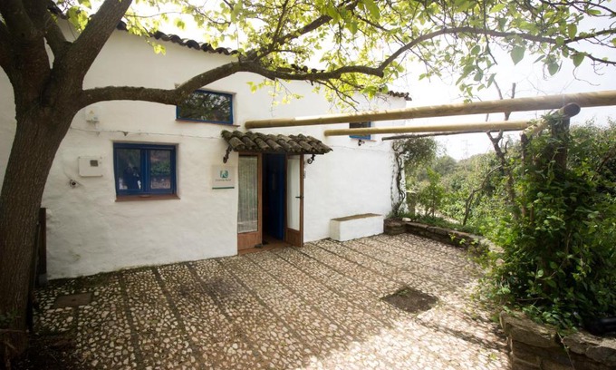 El Collado House | Experience Casita Esperanza: Child-Friendly Getaway