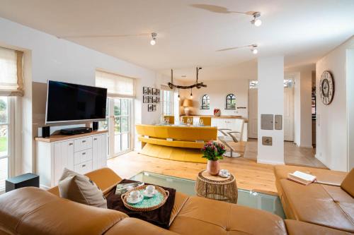 Wenningstedt-Braderup Apartment | Pet-Friendly Retreat at Casita Käthe - A Family Escape