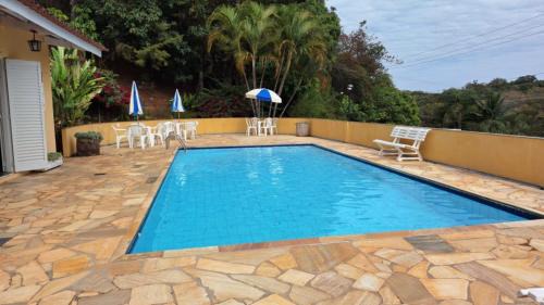 Serra Negra House | Family-Friendly Retreat at Casita Oliveira with Pool Access