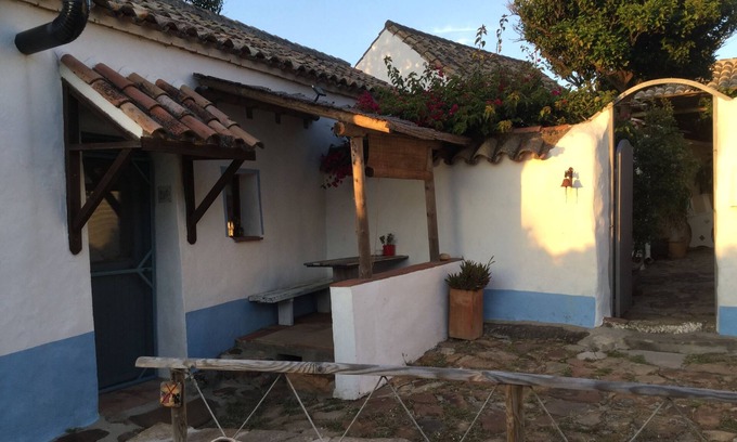 Facinas Cottage | Escape to Casita Poniente: Nature Retreat Near Bolonia Beach