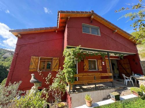 Salinas de Jaca Ski Chalet | Casita Salinas